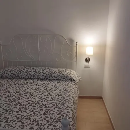 Oda ve Kahvaltı A Suata