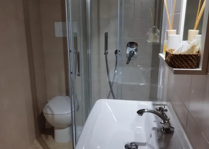 住宿加早餐酒店 A Suata